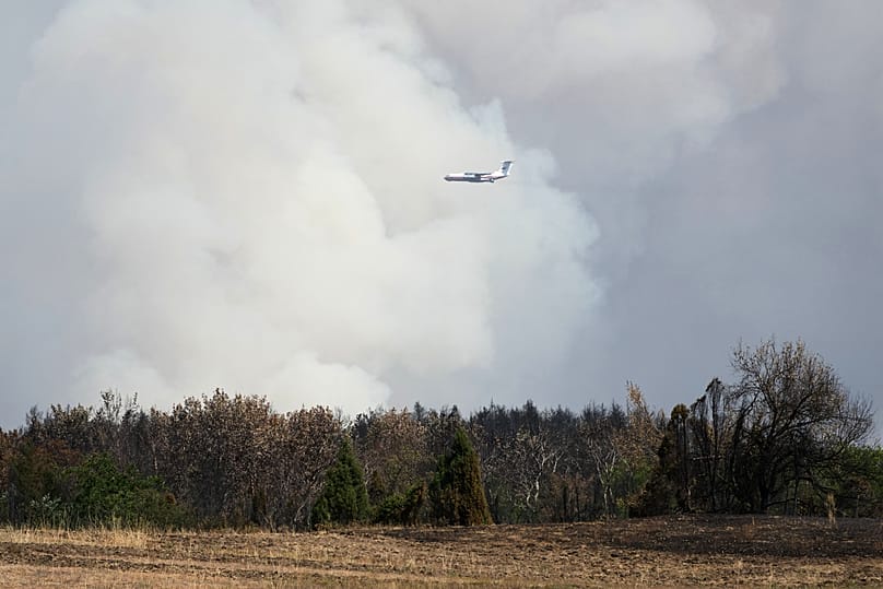 A Russian Il-76 firefighting plane battles a forest fire in Deliblatska Peščara, 20 August, 2026