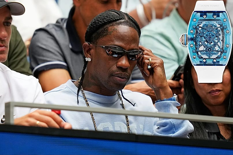 He got game: Rapper Travis Scott watching Carlo Alcaraz's game against Romain Safiullin wearing a €2 million RM, 31 August 2026