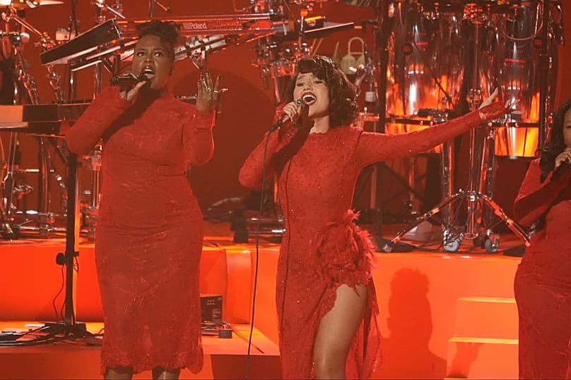 British singer RAYE, centre sings 'Where is my husband!' at the MTV Video Music Awards, Sun 27 September, Los Angeles .
