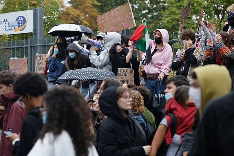 High school students block the entrance of a school as they protest to demand more resources for schools in Lille, 30 September, 2026