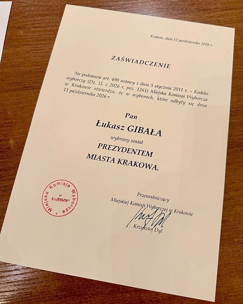 Certificate confirming the election of Łukasz Gibała as Mayor of the City of Krakow
