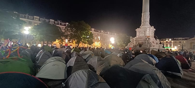 130 tents erected in Rossio Square, Lisbon.