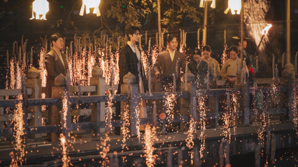 perfect crown k-drama review