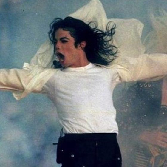 Image from: A look back at Michael Jackson’s most iconic stage outfits
