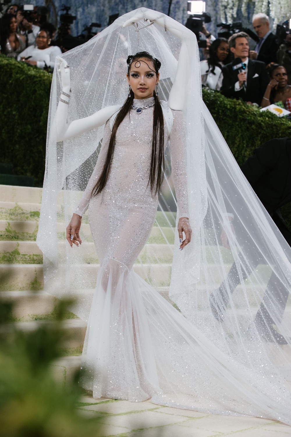 blackpink lisa met gala 2026 red carpet best dressed asian celebrities robert wun kpop stars