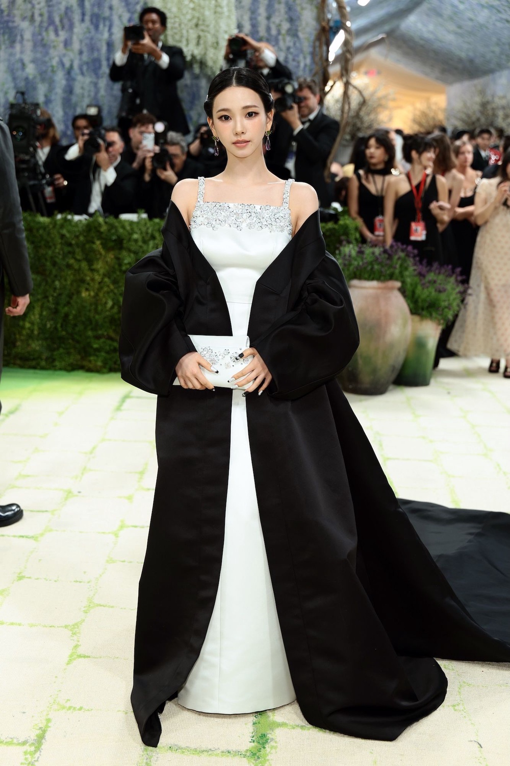 aespa karina met gala 2026 red carpet best dressed asian celebrities prada kpop stars