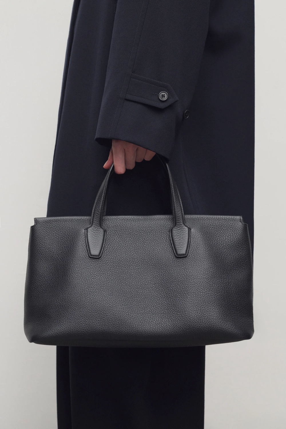 the row marcel bag black grained calfskin leather 2026