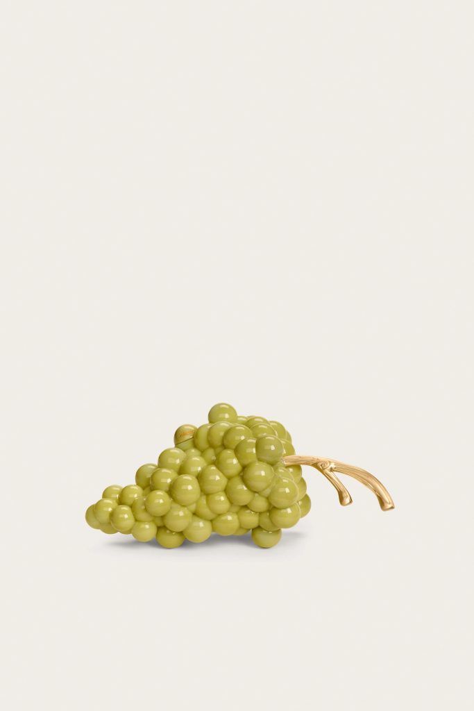 fruit bags cult gaia grape clutch