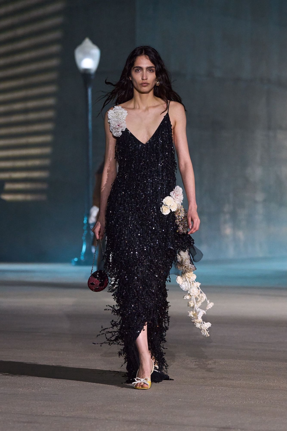 dior cruise 2027 collection los angeles fashion show jonathan anderson runway photos 4