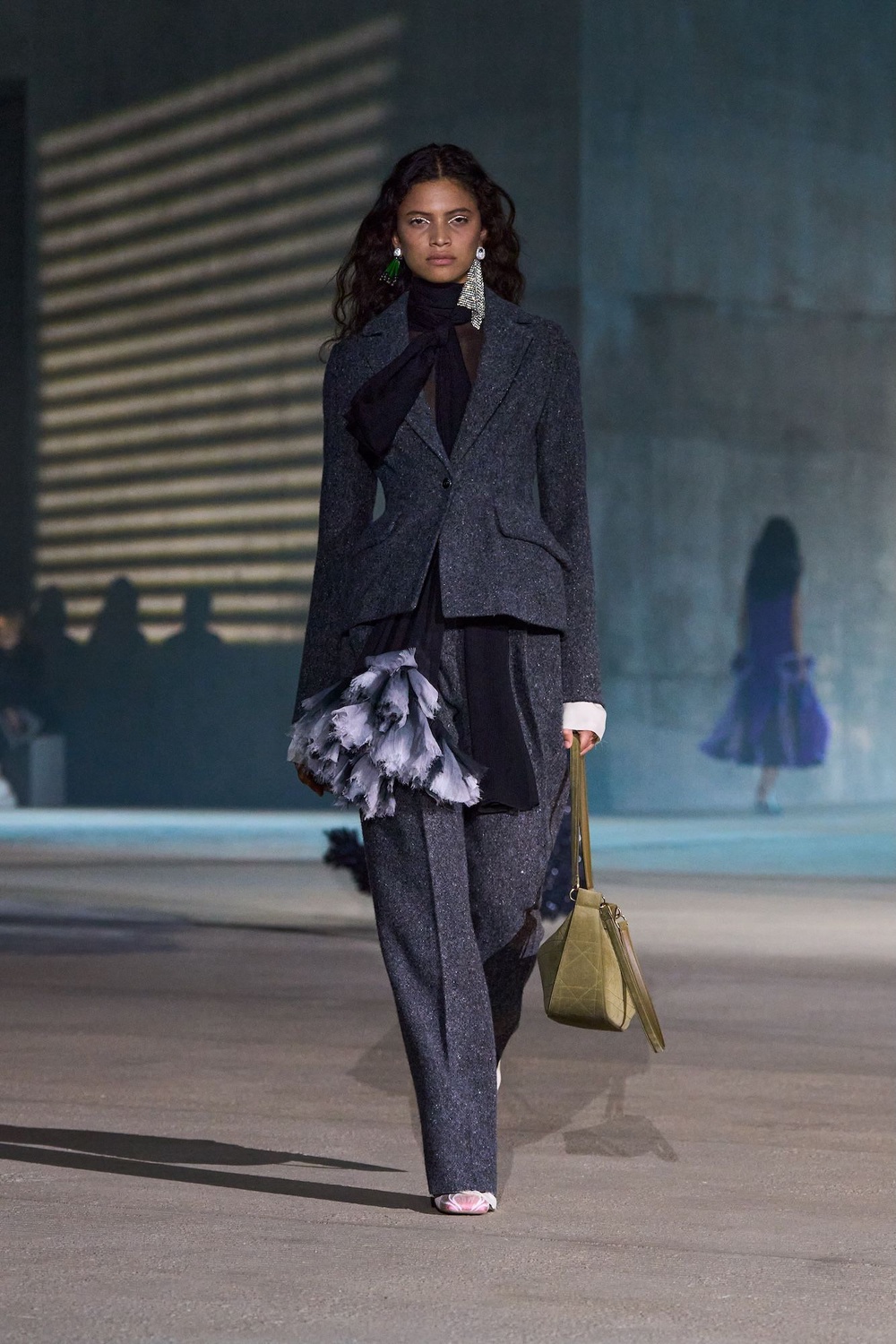 dior cruise 2027 collection los angeles fashion show jonathan anderson runway photos 6