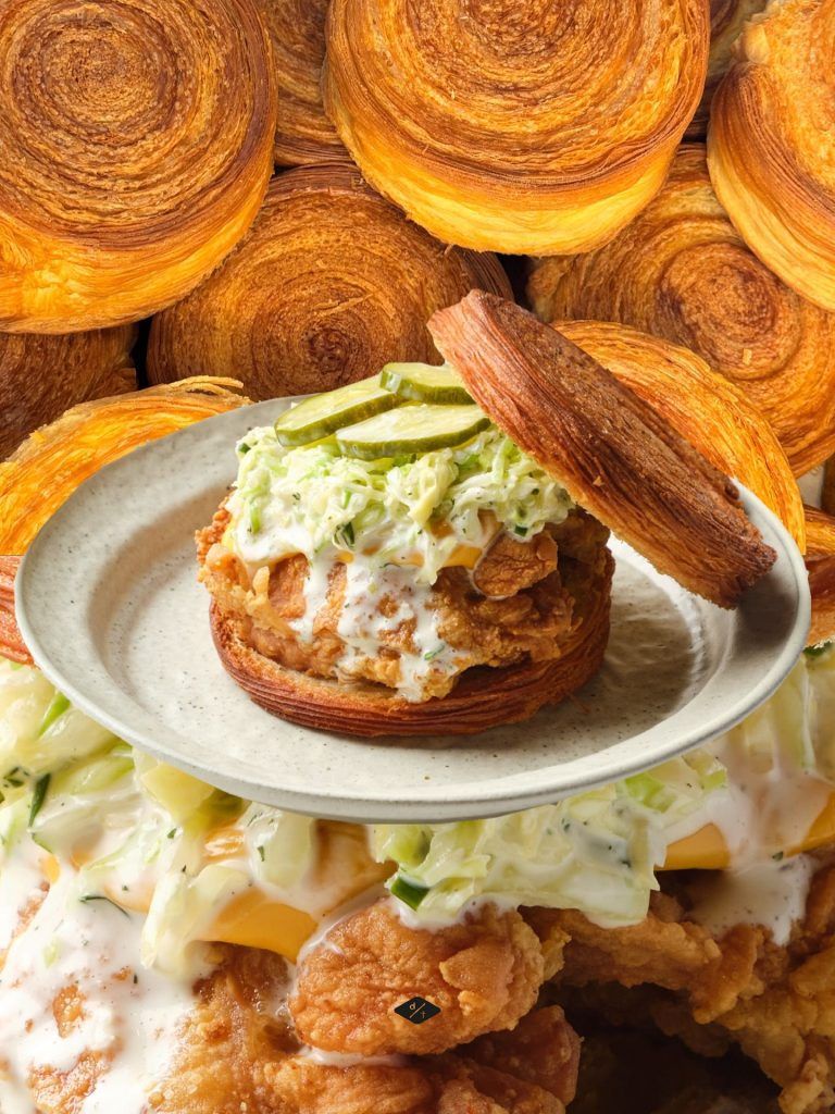 Image from: Where to eat near Thailand’s Lumpini Park, as a reward for your run, or otherwise