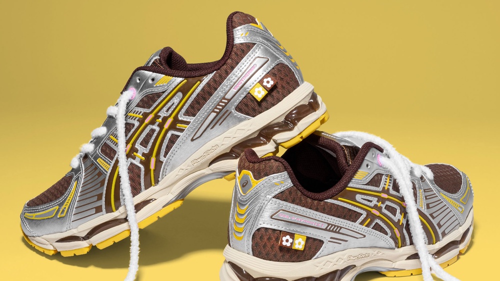 VANDYTHEPINK Gel-Kayano 12.1