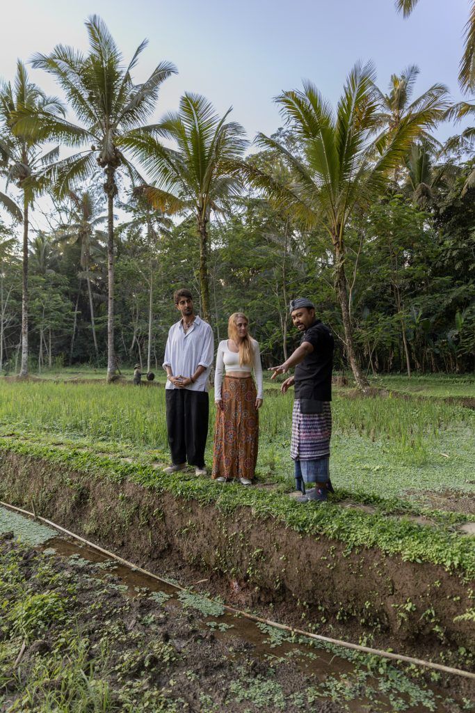 Image from: Lunch by the Poernomo brothers, tracking fireflies and more, here’s experiencing Bali with Airbnb Experiences