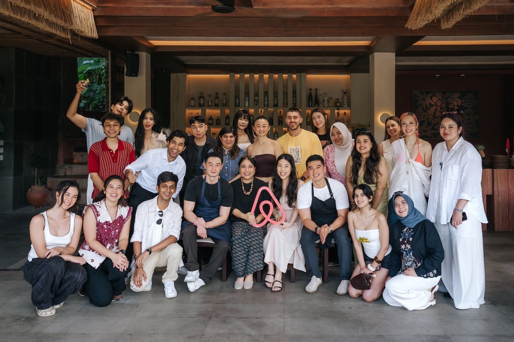 Image from: Lunch by the Poernomo brothers, tracking fireflies and more, here’s experiencing Bali with Airbnb Experiences