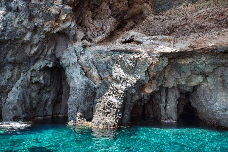 Image from: In Italy, this secret Sicilian island is a must-visit for a getaway far from it all — total escape guaranteed!