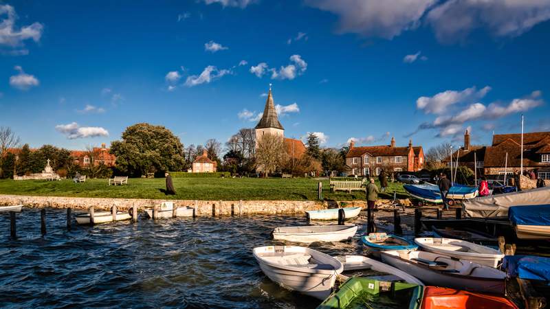 Image from: ‘It looks just like Venice !’: In Europe, this picturesque village in West Sussex has less than 3,000 inhabitants
