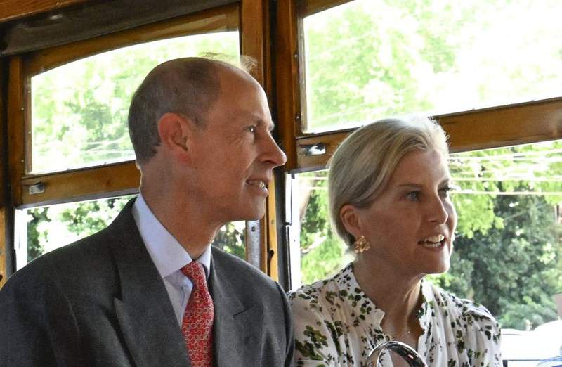 Image from: Prince Edward and Sophie end three-day international tour with traditional ceremony in Portugal