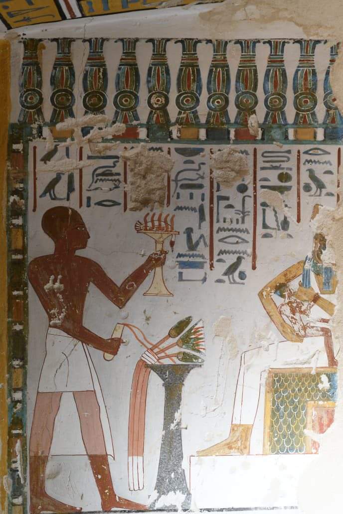 Image from: In Egypt, archeologists just unveiled a newly revealed relic from King Tutankhamun’s tomb (and you can actually see it!)