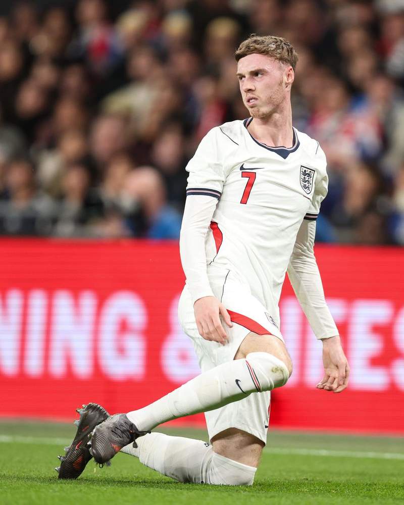 Image from: Awkward moment England star is featured in Nike World Cup advert despite not being in squad