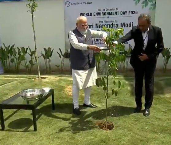Image from: PM Modi inspects L&T's Armed Systems Complex in Surat, reviews key defence projects