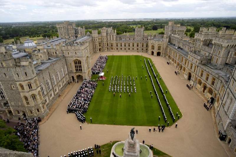 Image from: King Charles makes history during unprecedented ceremony at Windsor Castle