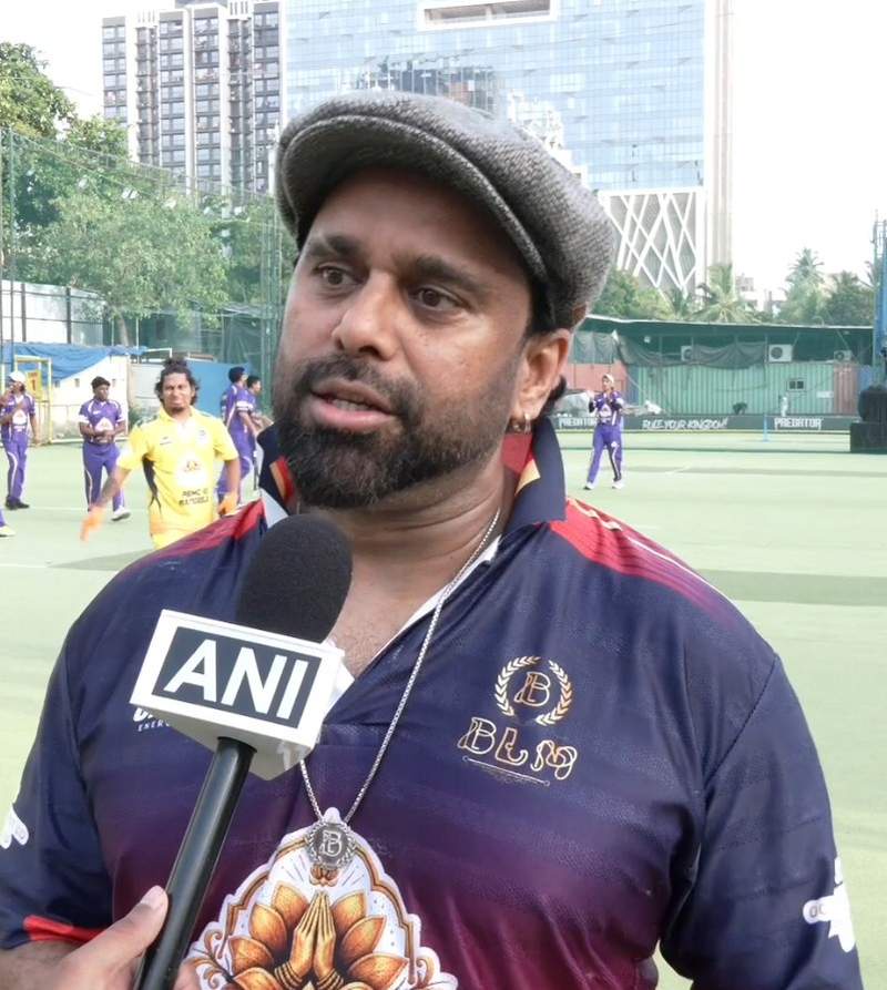 Image from: Nritya Seva Box Cricket League promotes dancers welfare, choreographers Remo D'Souza, Bosco Martis attend