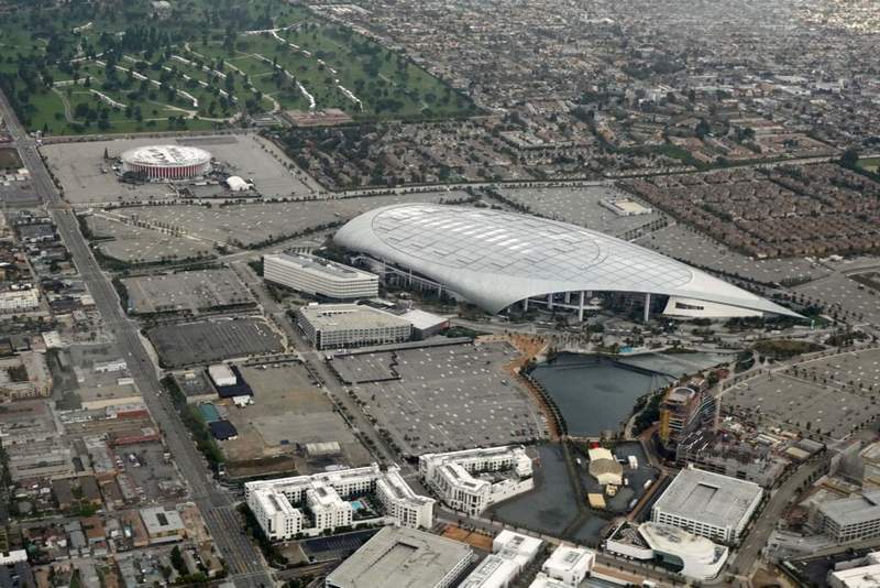 Image from: ‘It could get ugly’: Vote for SoFi strike days before USA World Cup opener