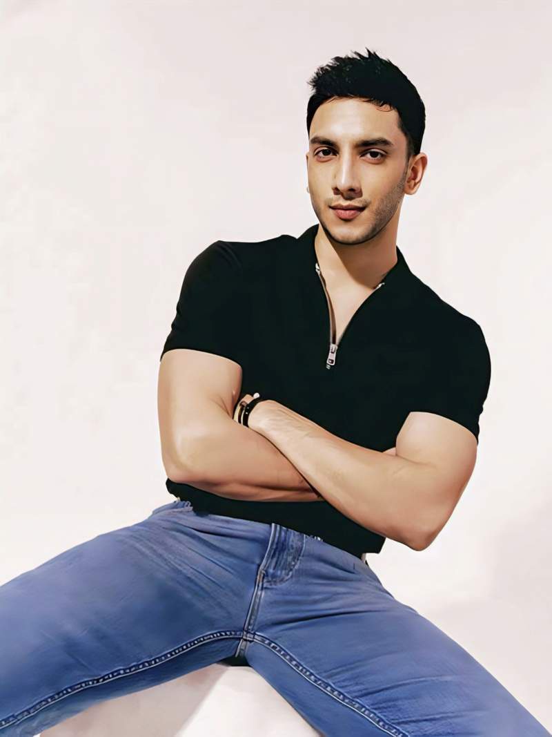 Image from: Eight young actors we’d love to see lead the next big campus and sports romance