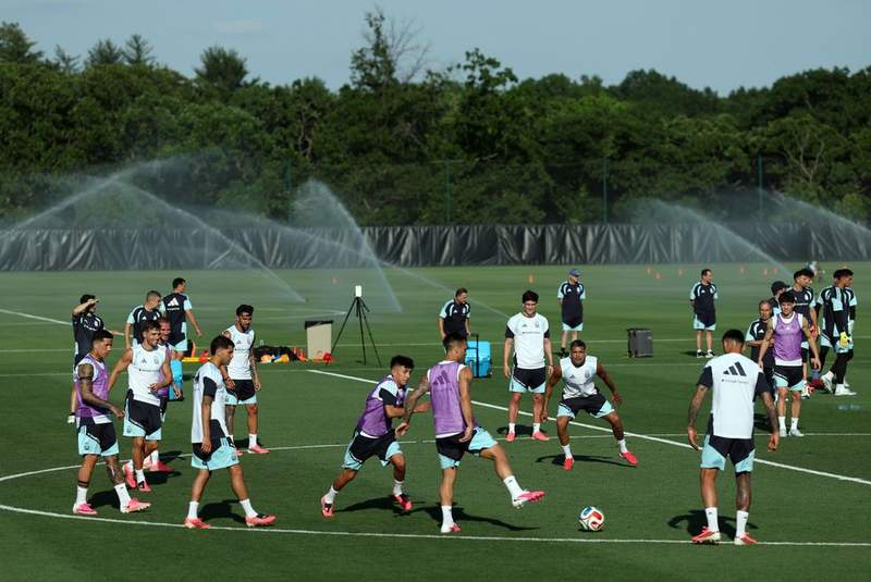 Image from: Nine people injured in mass shooting near England's World Cup base in Kansas City
