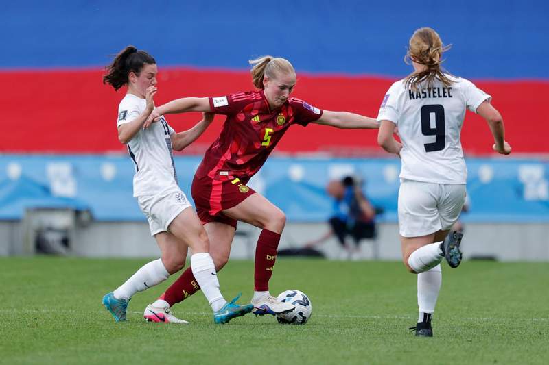 Image from: Unbeaten Germany end women's World Cup qualifying 2-0 in Slovenia