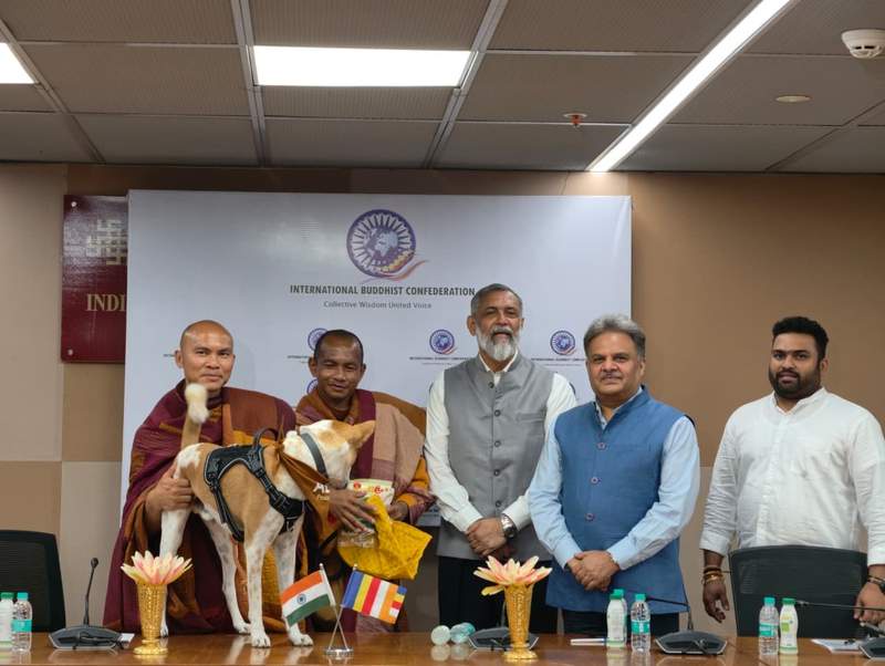 Image from: IBC welcomes Bhikkhu Pannakara after 2300-mile peace walk across US