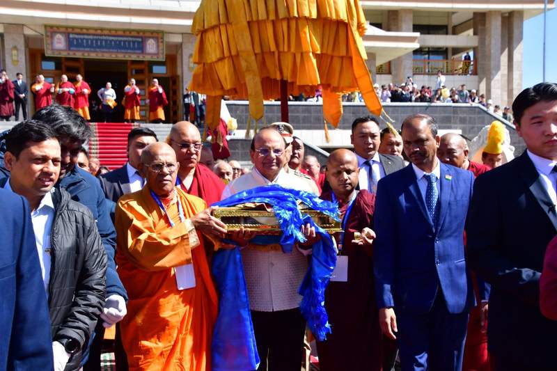 Image from: Sacred relics of Lord Buddha's chief disciples return to Delhi from Mongolia; LG Ladakh hails "profoundly historic moment"