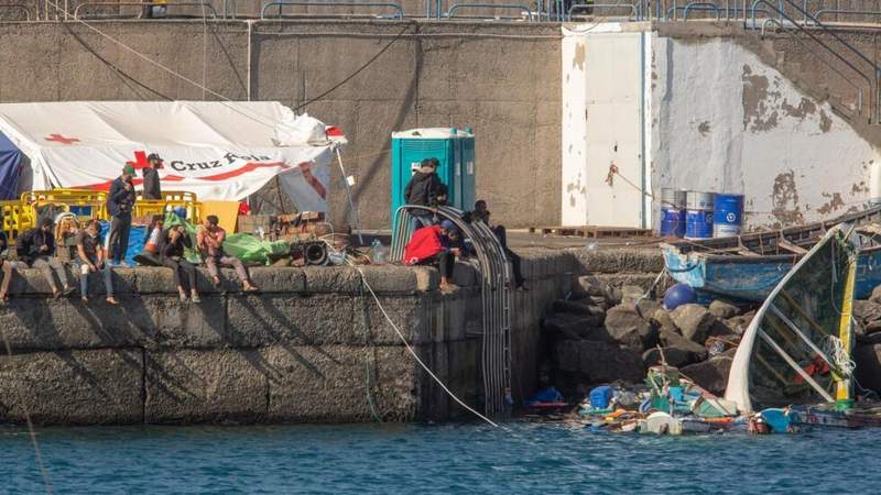 Image from: Pope condemns 'indifference' towards migrants on Canaries trip