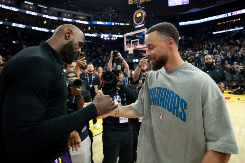 Image from: LeBron James to Golden State Warriors could happen for one key reason, according to insider