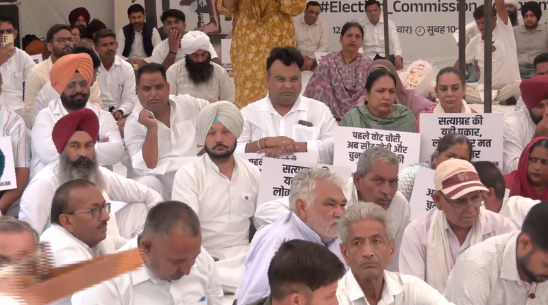 Image from: Congress holds 'Satyagraha' protest at Jantar Mantar against ECI over Meenakshi Natarajan's nomination rejection
