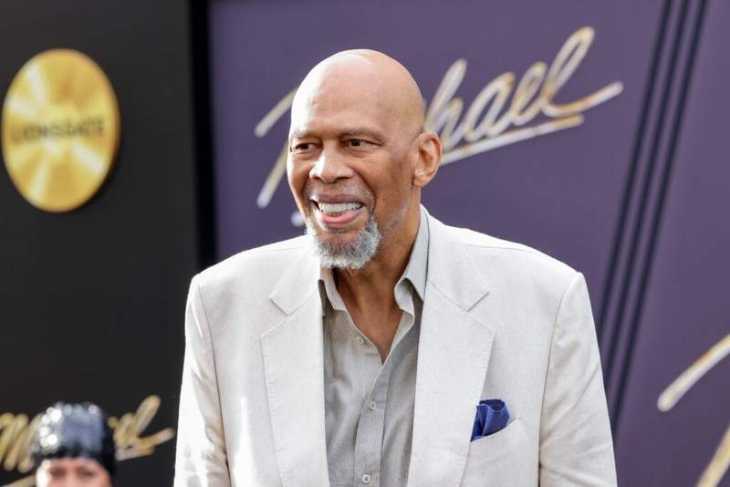 Image from: Ron Harper proudly silences Dylan Harper’s critics after Spurs star joins Kareem Abdul-Jabbar’s company