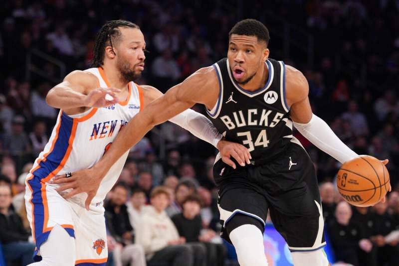 Image from: Magic Johnson wants Knicks to stay away from Giannis Antetokounmpo even if they blow 3-1 Finals lead