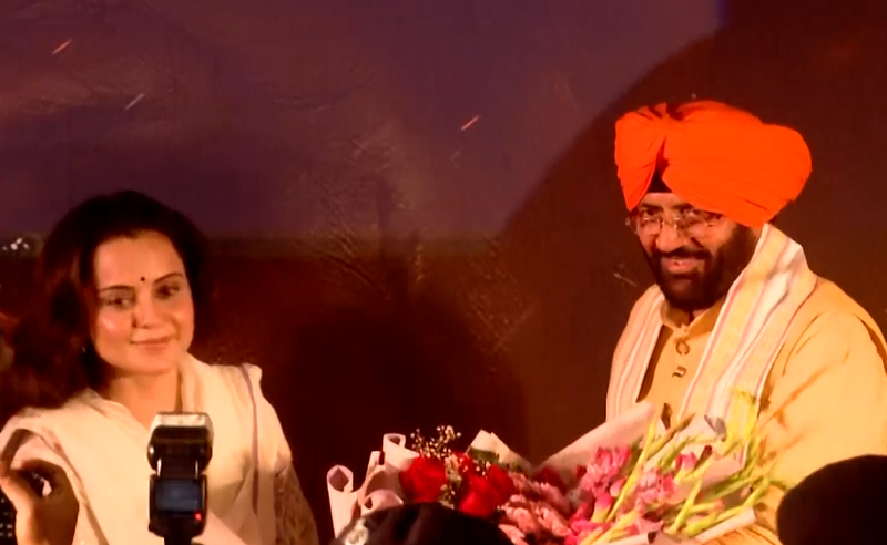 Image from: Kangana Ranaut attends 'Bharat Bhhagya Viddhaata' screening in Chandigarh, Haryana CM Nayab Saini attends