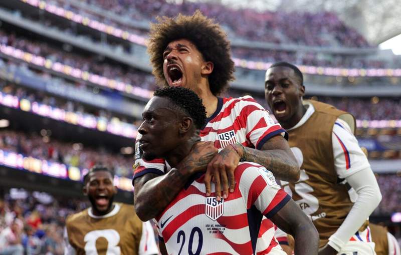 Image from: Sources confirm VAR mistake in USA 4-1 Paraguay which helped the USMNT