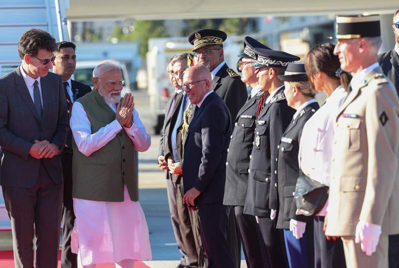 Image from: PM Modi arrives in Nice, kicks off France visit with key engagements in Evian and Paris