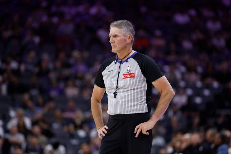 Image from: Why New York Knicks fans should be happy about Scott Foster’s role in Game 5 of the NBA Finals