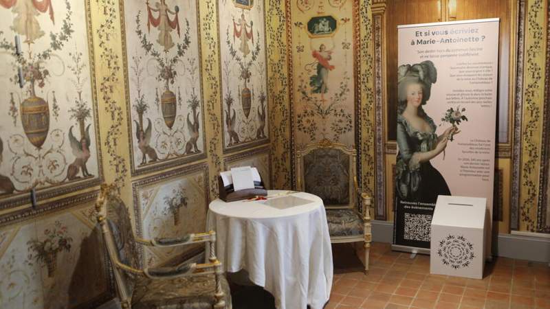 Image from: History's first influencer? Marie Antoinette still receives letters