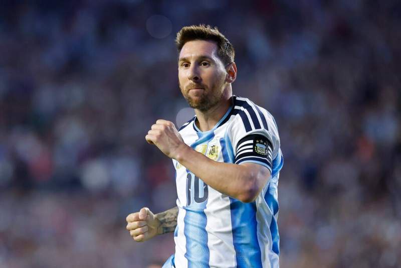 Image from: Fabrizio Romano provides fitness update on Lionel Messi ahead of Argentina’s World Cup defence