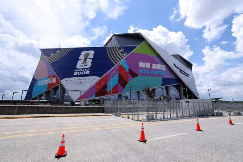 Image from: World Cup fans praise Mercedes-Benz Stadium after surprising beer prices emerge