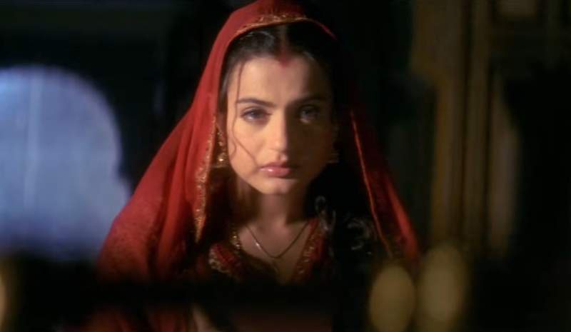 Image from: 25 years of Gadar: From 'Udja Kale Kawan' to 'Main Nikla Gaddi Leke', songs that became soul of Sunny Deol-Ameesha Patel's blockbuster