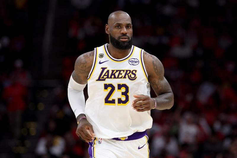 Image from: LeBron James reveals heartbreaking childhood memory of not knowing what a pantry was, recalls promise that fueled him