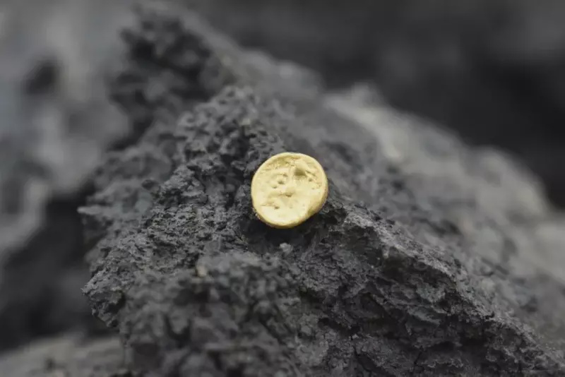Image from: Construction Workers Found Gold Coins and Rare Treasures Buried Beneath a Highway Route for Centuries