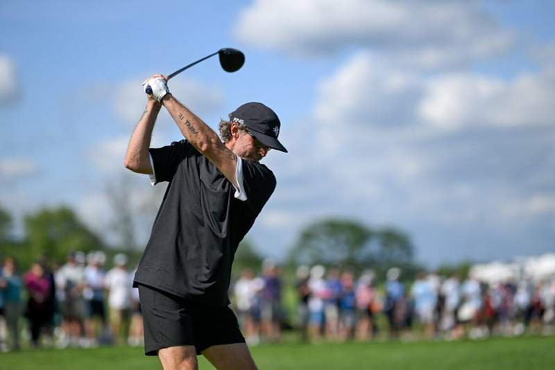 Image from: The score a six-handicap golfer shot around Shinnecock in windy conditions ahead of the U.S. Open