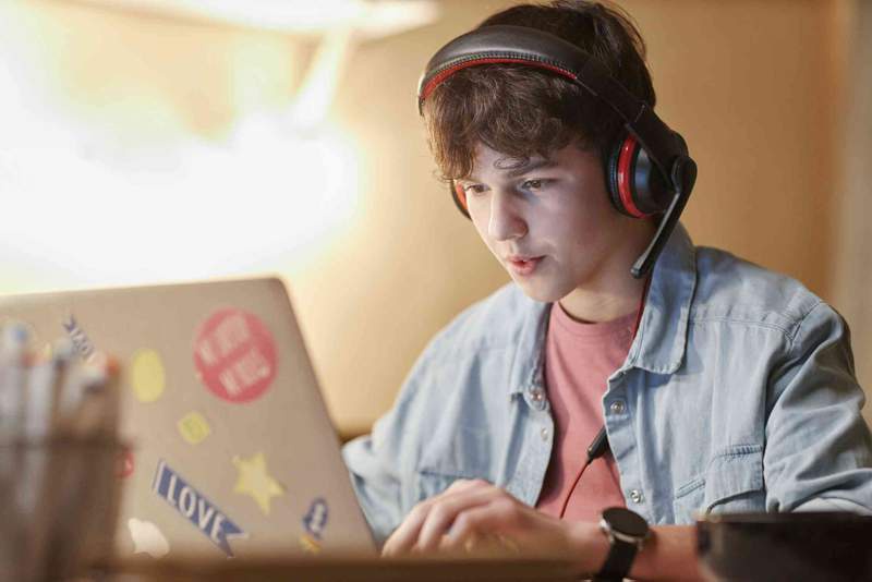 Image from: UK under-16 social media ban: what parents need to know