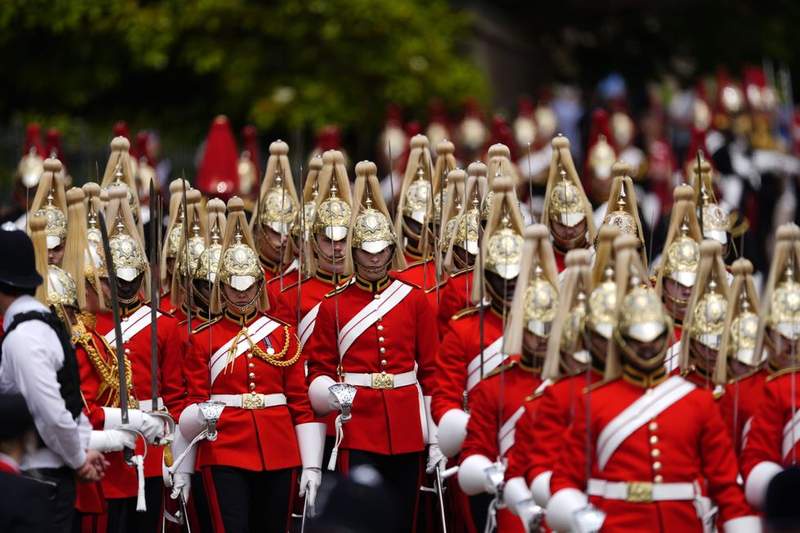 Image from: Pictured: All the best moments from Order of the Garter ceremony